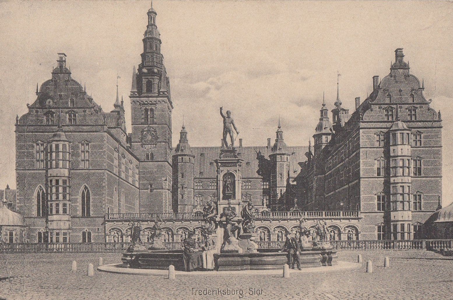 Fredenksborg Slat Denmark Old Postcard
