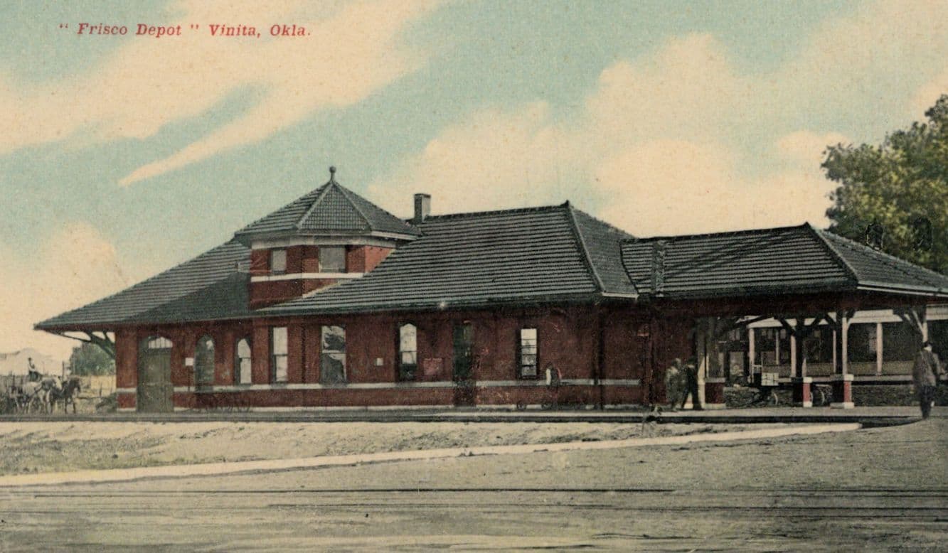 Frisco Depot Vinita Oklahoma USA Early Colour Postcard
