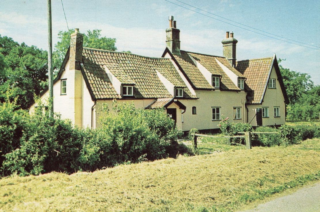 Fritton Common Norfolk Cottages Postcard