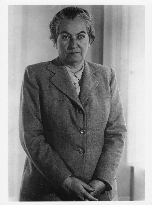 Gabriel Mistal Chile Nobel Prize Poetry Book Author Photo Postcard