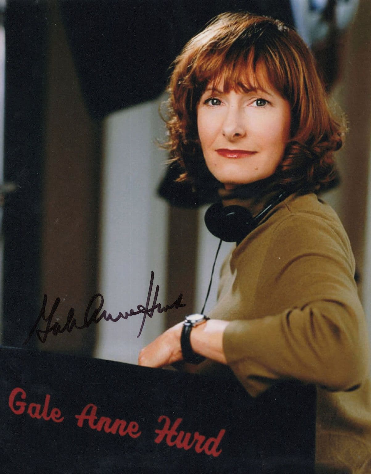 Gale Anne Hurd The Walking Dead Producer 10x8 Hand Signed Photo