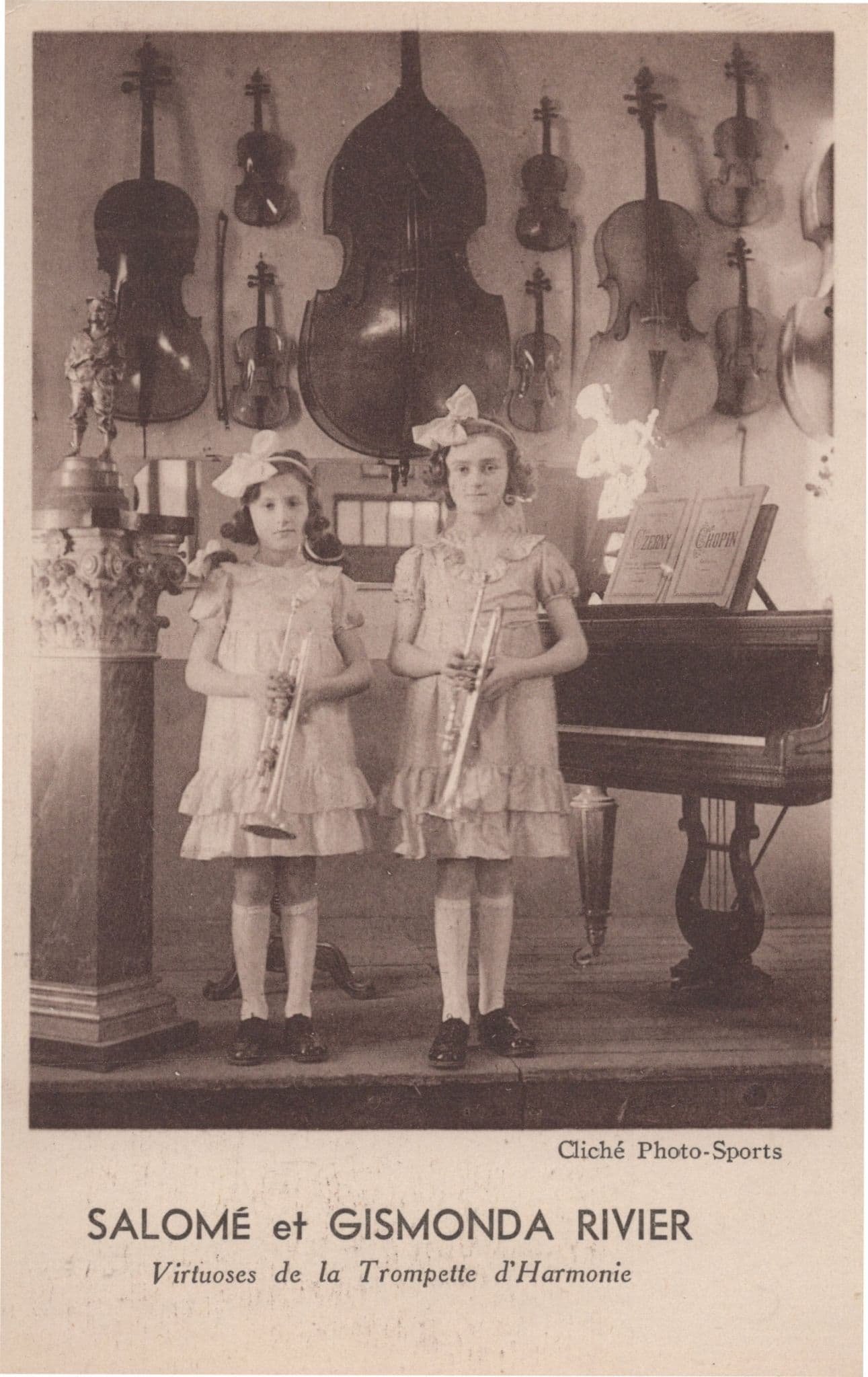 Gismonda River French Musicians Children Instruments Old Postcard