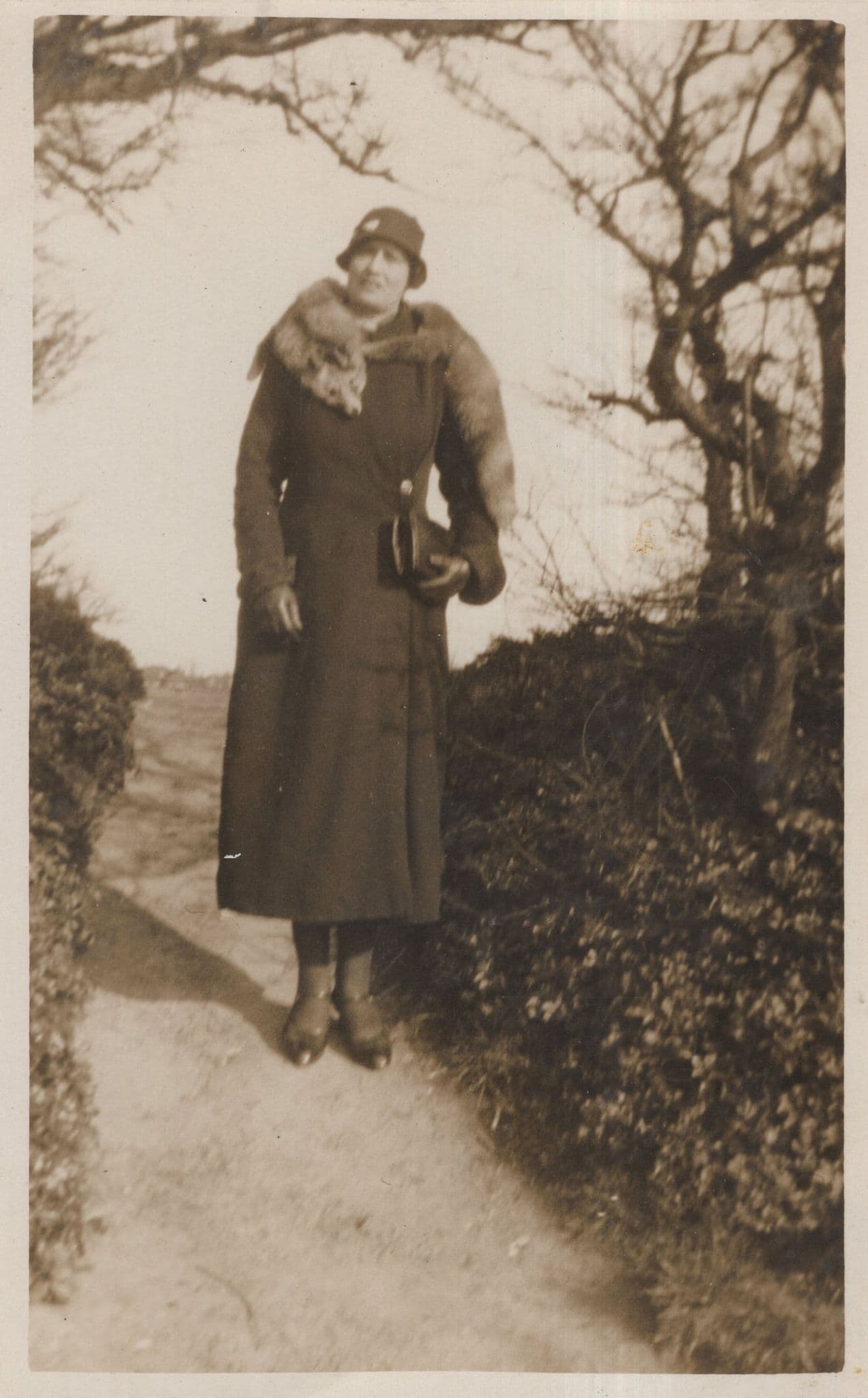Glamour Lady In Woods Fox Stole Real Fur OId Fashion RPC Postcard