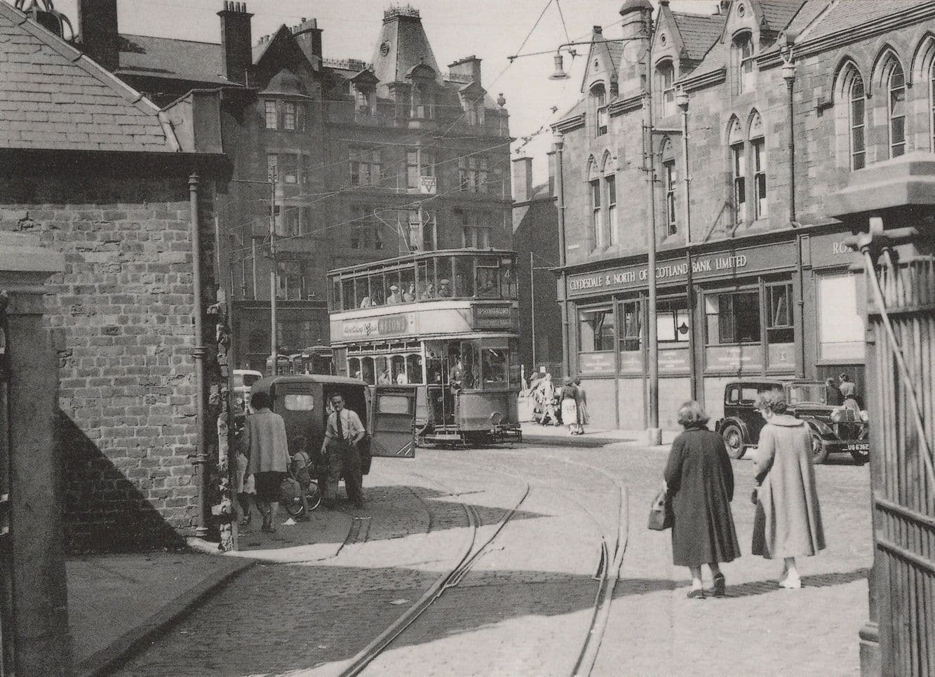 Glasgow Corporation Bus at Clydesdale Bank in 1950s Postcard
