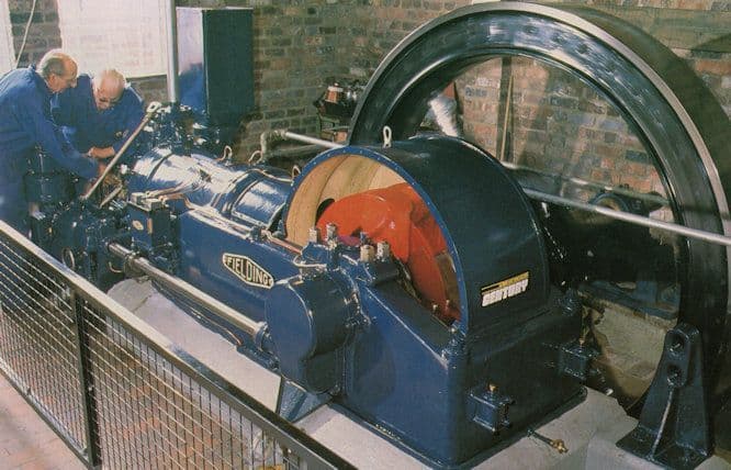 Gloucester Fielding & Platt Engine Factory Of Manufacturing 1930s Postcard