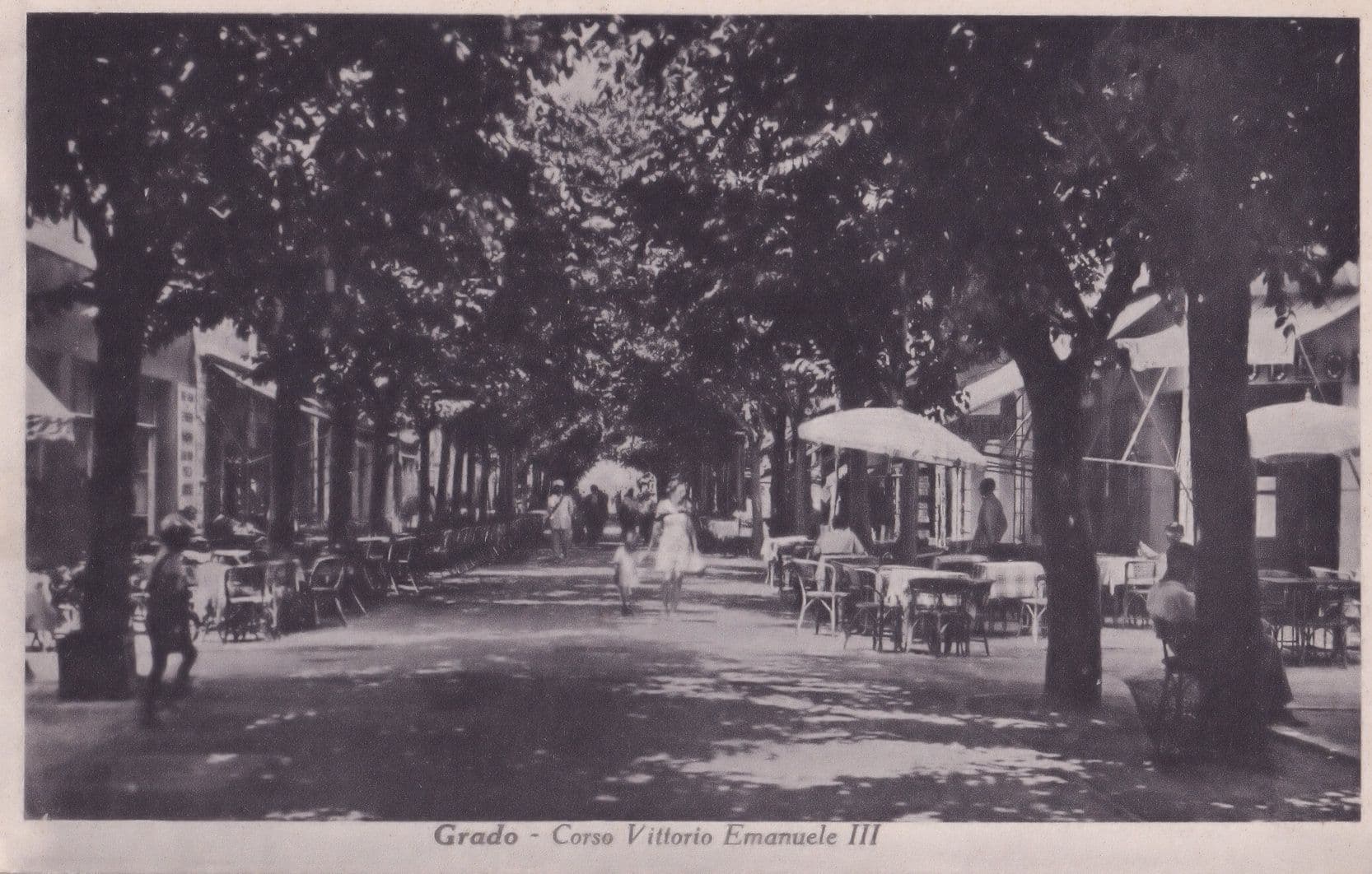 Grado Corso Vittorio Emanuele III Italy Old Postcard