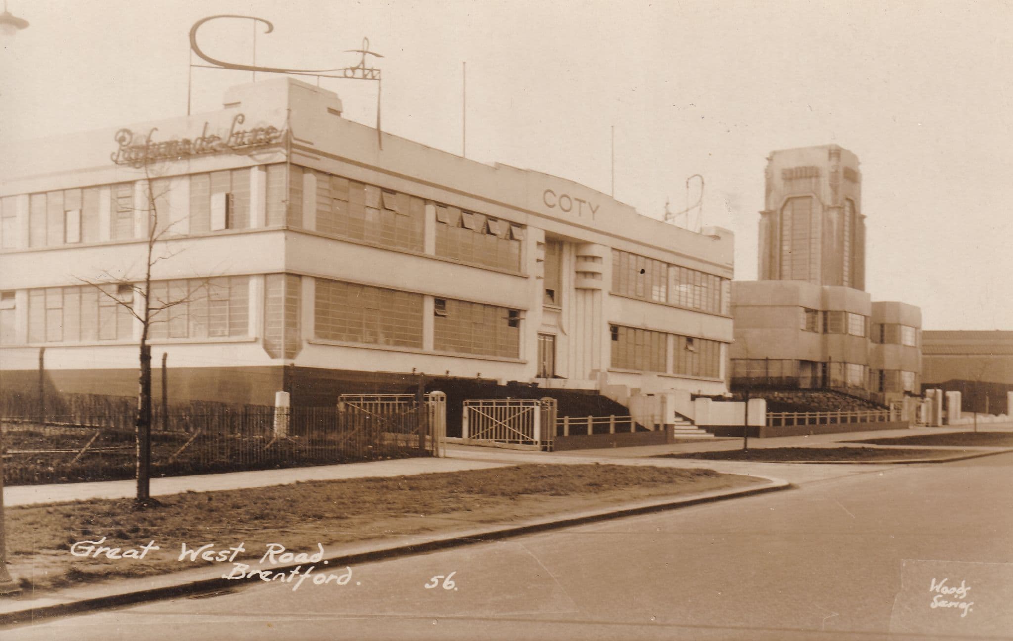 Great West Road Brentford COTY Antique Real Photo Postcard