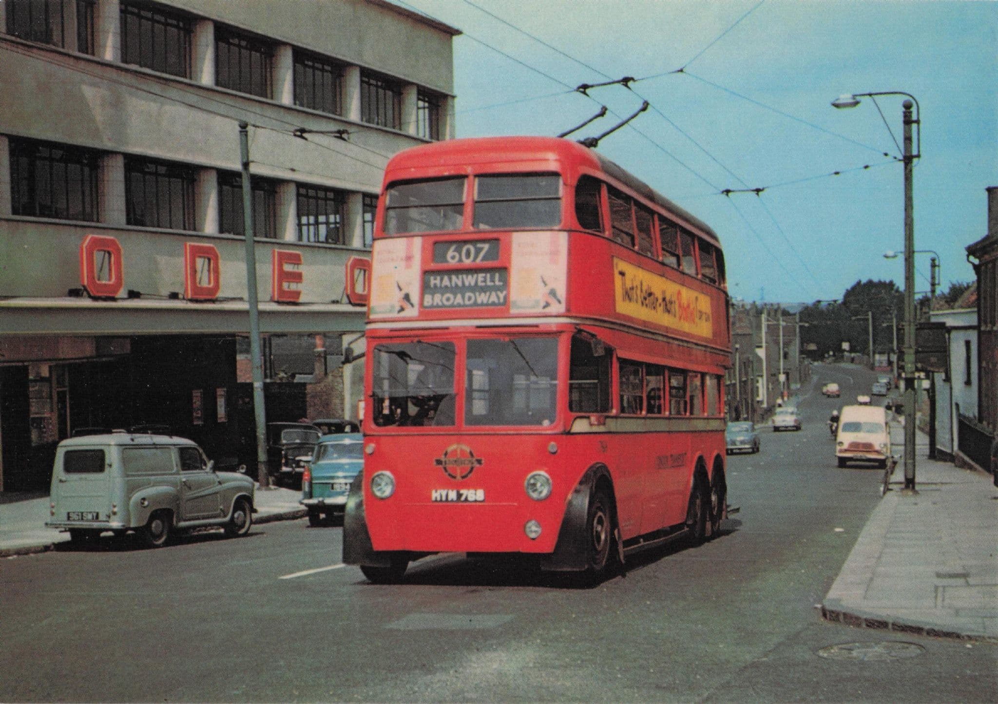 Hanwell Broadway Bus Uxbridge Odeon Cinema London Transport Postcard