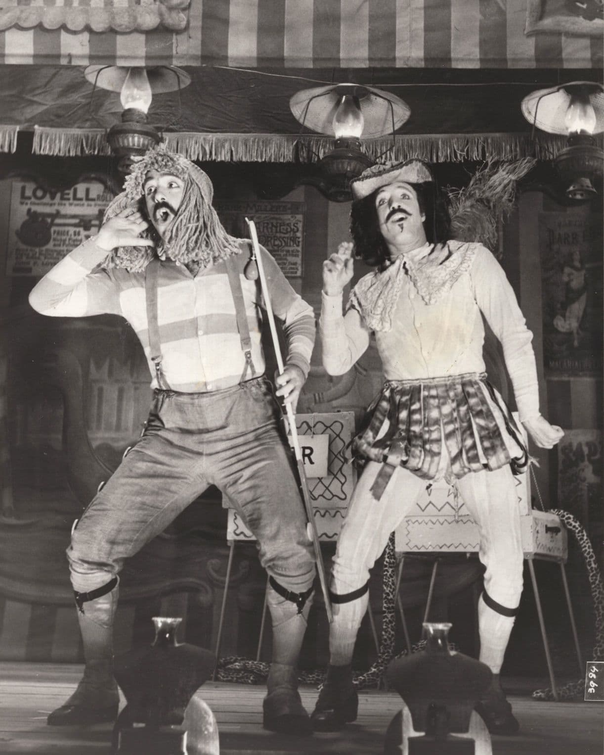 Harry & Walter Go To New York James Caan 10x8 Film Monochrome Photo