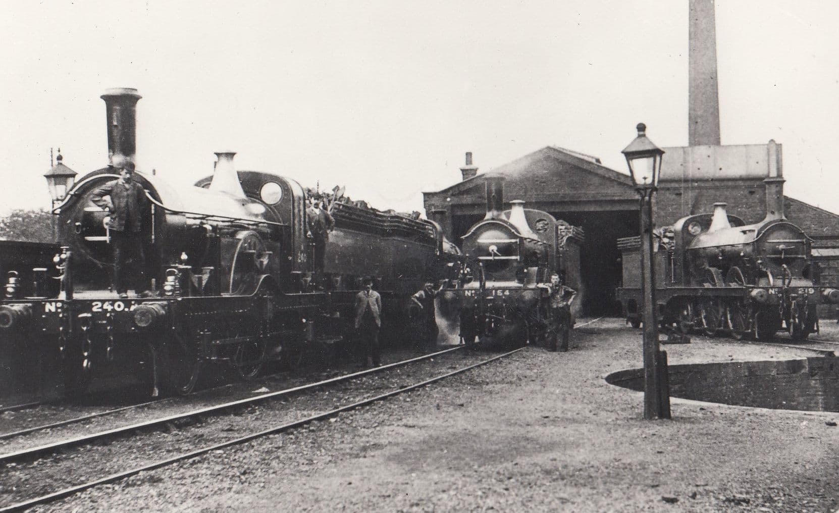 Hitchin Train Station Victorian Yard Postcard