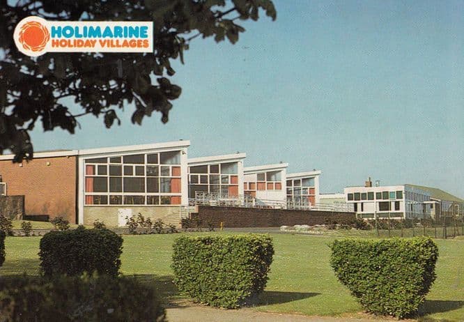 Holimarine Holiday Home Villages Hotel Norfolk Chalet Postcard