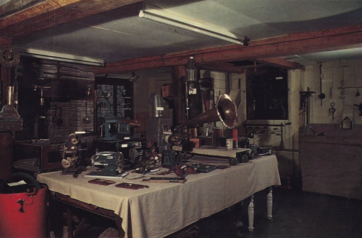 Hornsbury Mill Chard Somerset Museum Antique Hi-Fi Gramophone LP Speaker Postcard