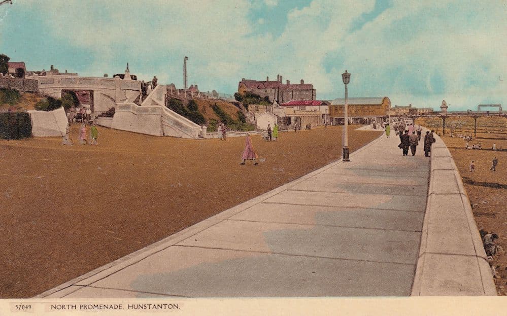 Hunstanton North Promenade 1960s Postcard