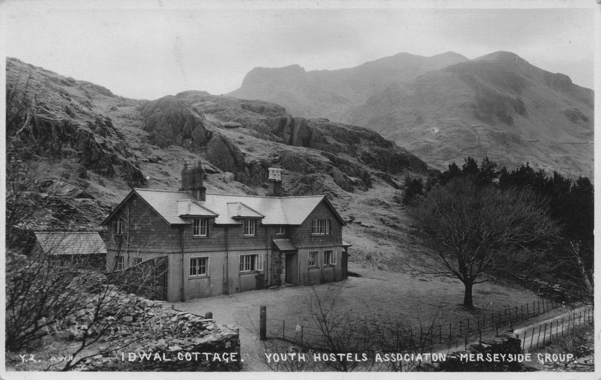 Idwal Cotttage Youth Hostel Merseyside Old Real Photo Postcard