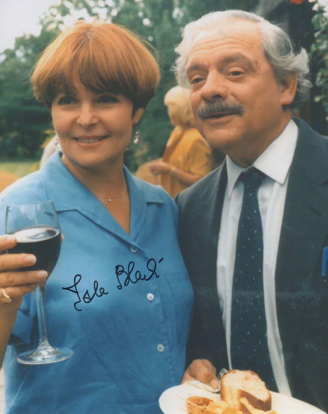 Isla Blair in A Touch Of Frost Large 10x8 Hand Signed Photo