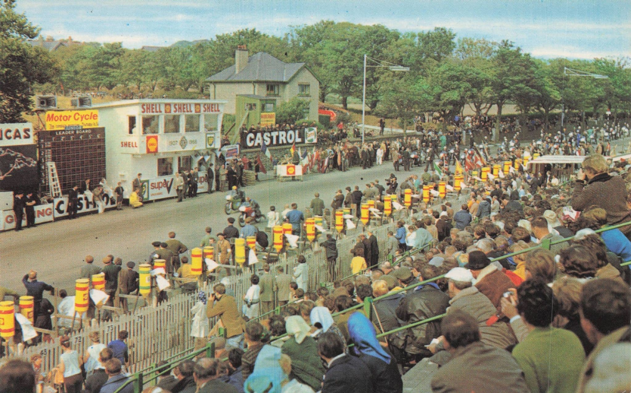 Isle Of Man Victory Finish Motorbike TT Race Racing Postcard