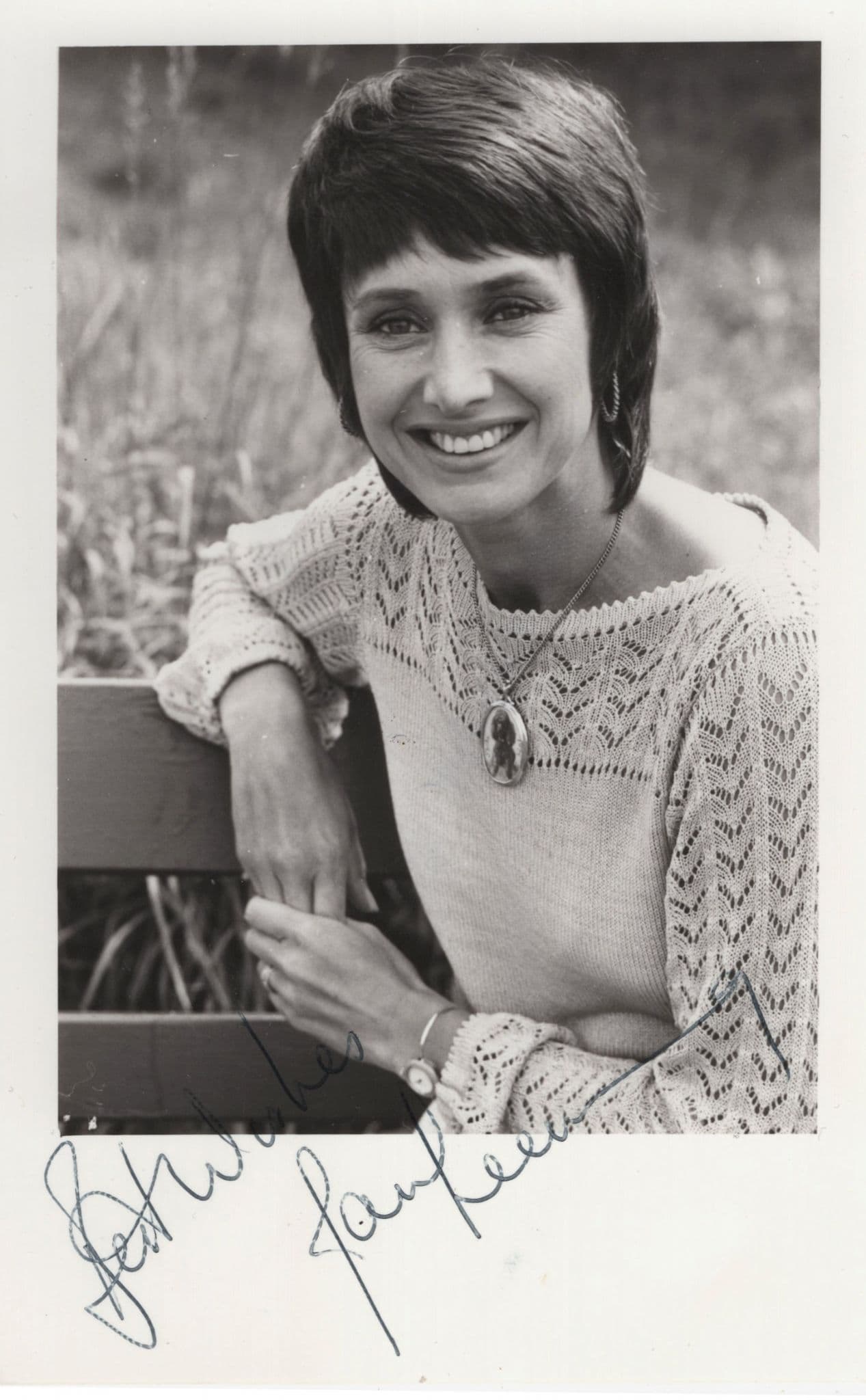 Jan Leeming 1982 BBC Newsreader Vintage Hand Signed Photo