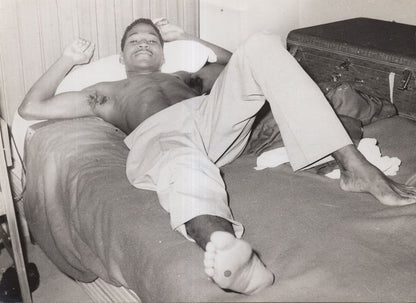 Jose Angel Napoles Cuban Boxing 1960s Champion Old Printed Signed Photo