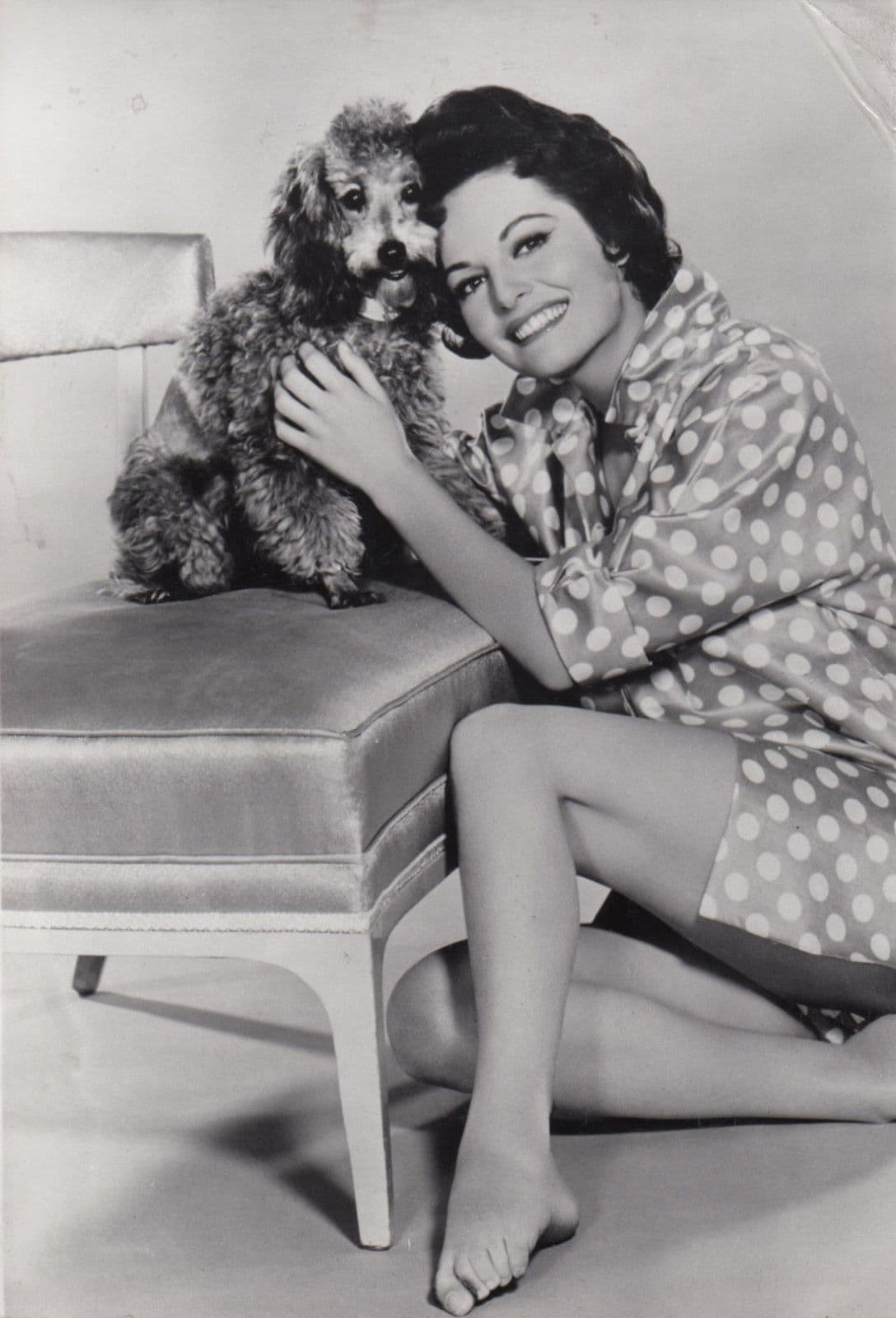 Joyce Taylor The Lost Continent Ring Of Fire 1961 & Pet Dog London Press Photo