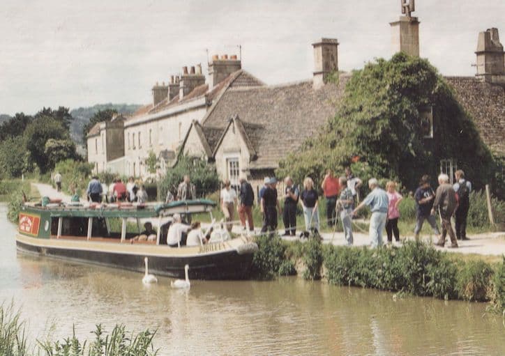 Jubilee Boat Trip Arrives at George Bathampton Pub River Avon Postcard