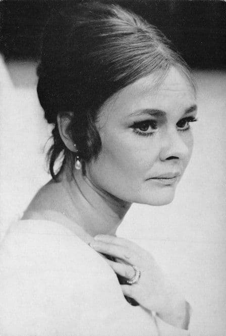 Judi Dench as Hermione Shakespeare Theatre Play Old Postcard