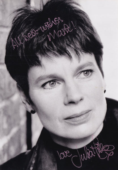 Julia Hills 2.4 Children Casualty Who Dares Wins 3x Hand Signed Photo