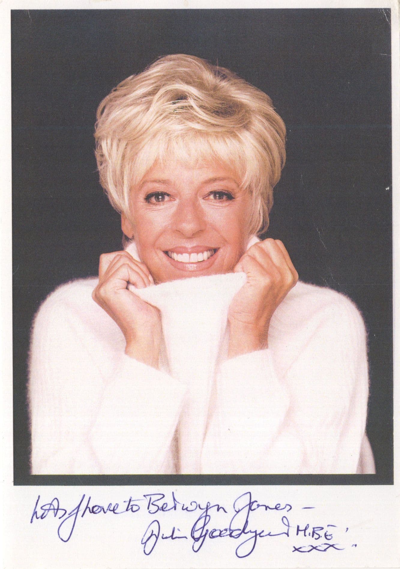 Julie Goodyear MBE Bet Lynch Coronation Street Hand Signed Photo