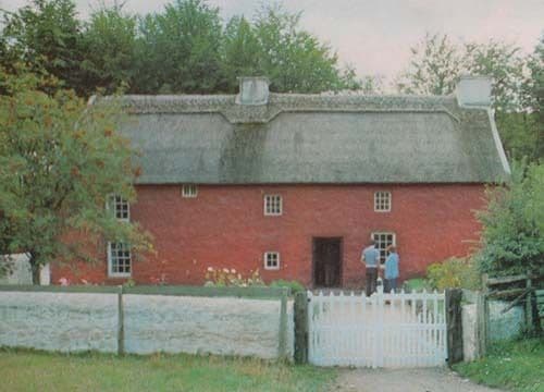 Kennixton Farmhouse Welsh Folk Museum Postcard