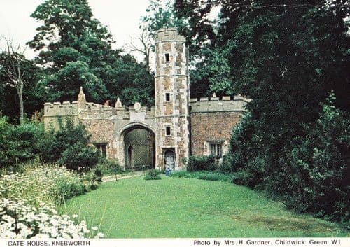 Knebworth Gate House Herts Hertfordshire Womens Institute Postcard