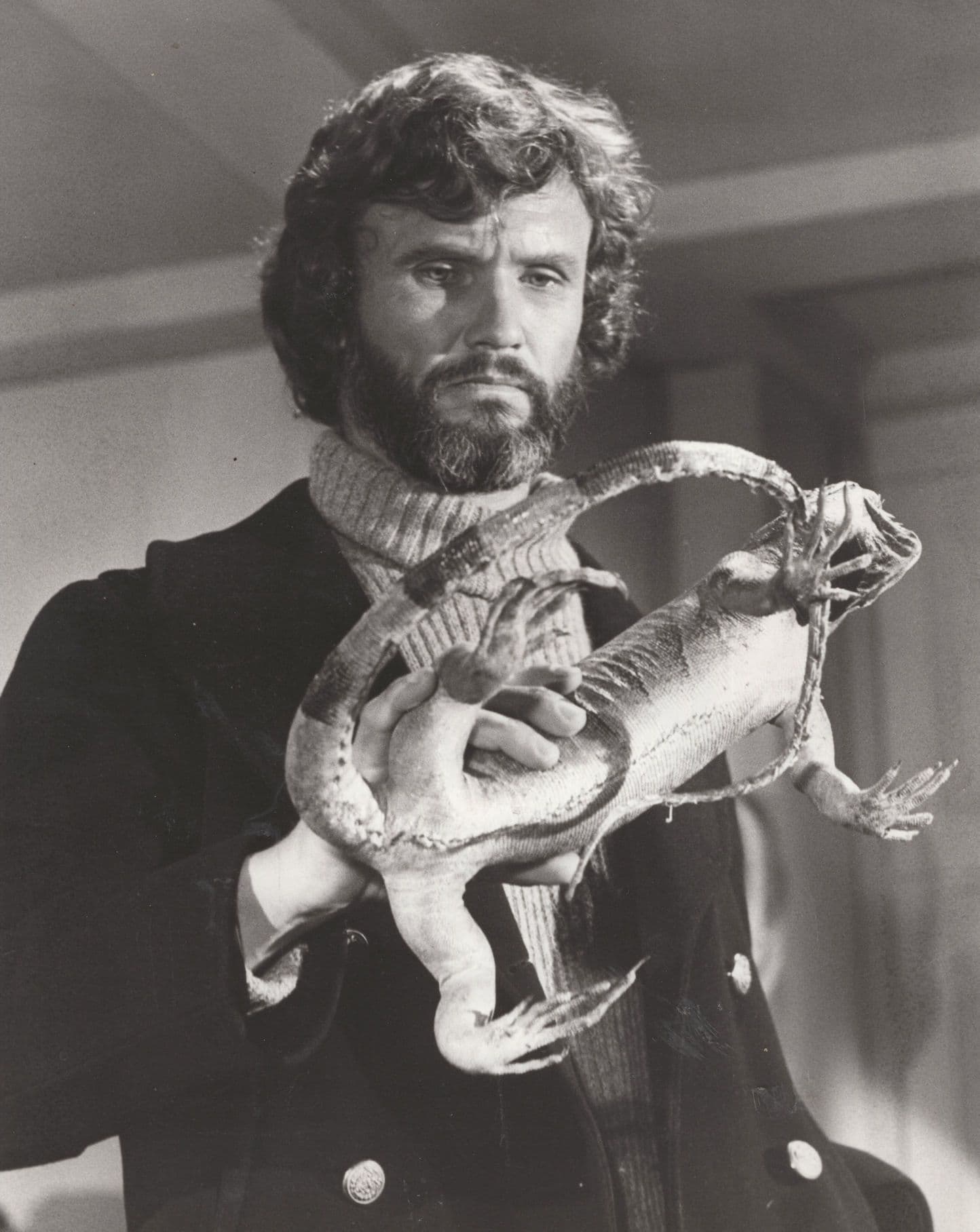 Kris Kristofferson Sailor Who Fell From Grace With The Sea Film Monochrome Photo