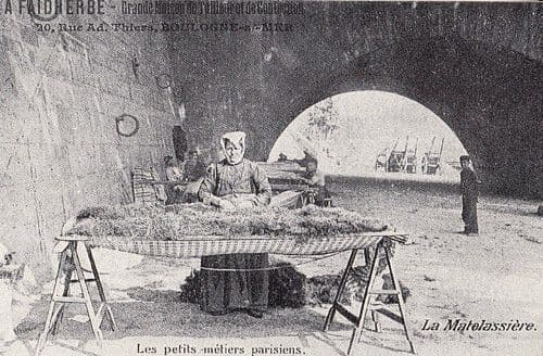 Le Matelassiere Les Petits Metiers Parisiens Paris Old French View Postcard