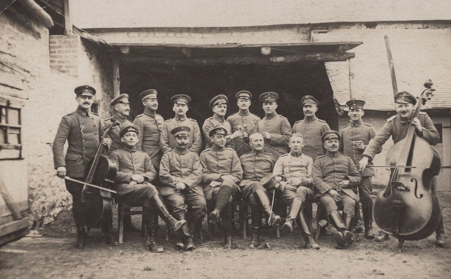 Leutnant Komp Fuhrer 1916 WW1 Military Camp Band German Old Postcard