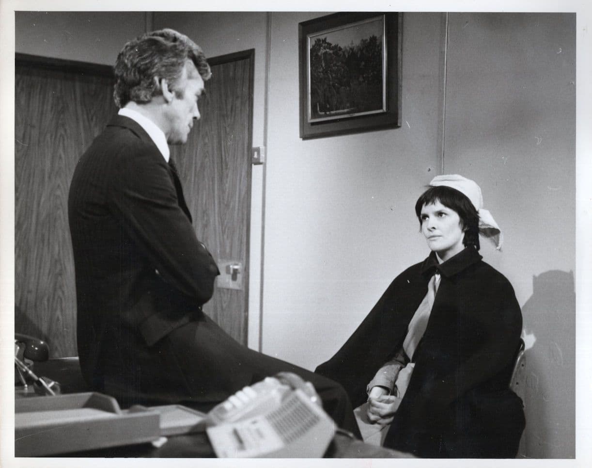 Lewis Jones Frances Tomelty General Hospital TV Times 10x8 Press Photo