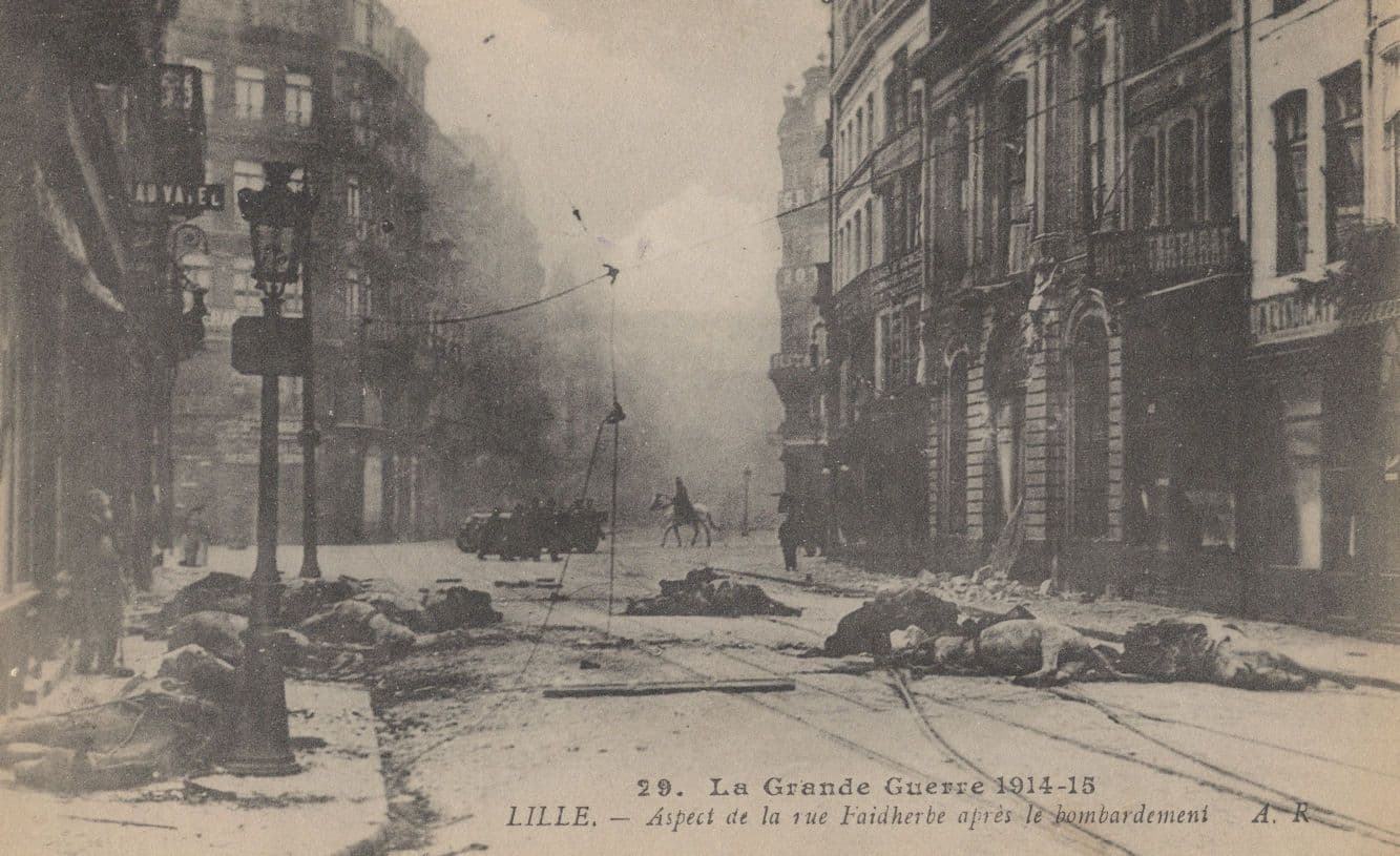 Lille Apres le Bombardement Faidherbe Military France Postcard