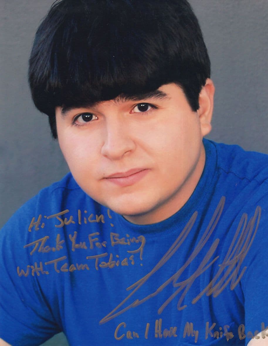 Lincoln Castellanos Tobias in Fear The Walking Dead 10x8 Hand Signed Photo