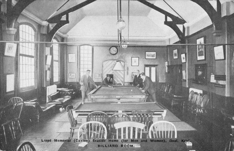 Lloyd Memorial Soldiers Home Caxton Deal Kent Military Old Postcard