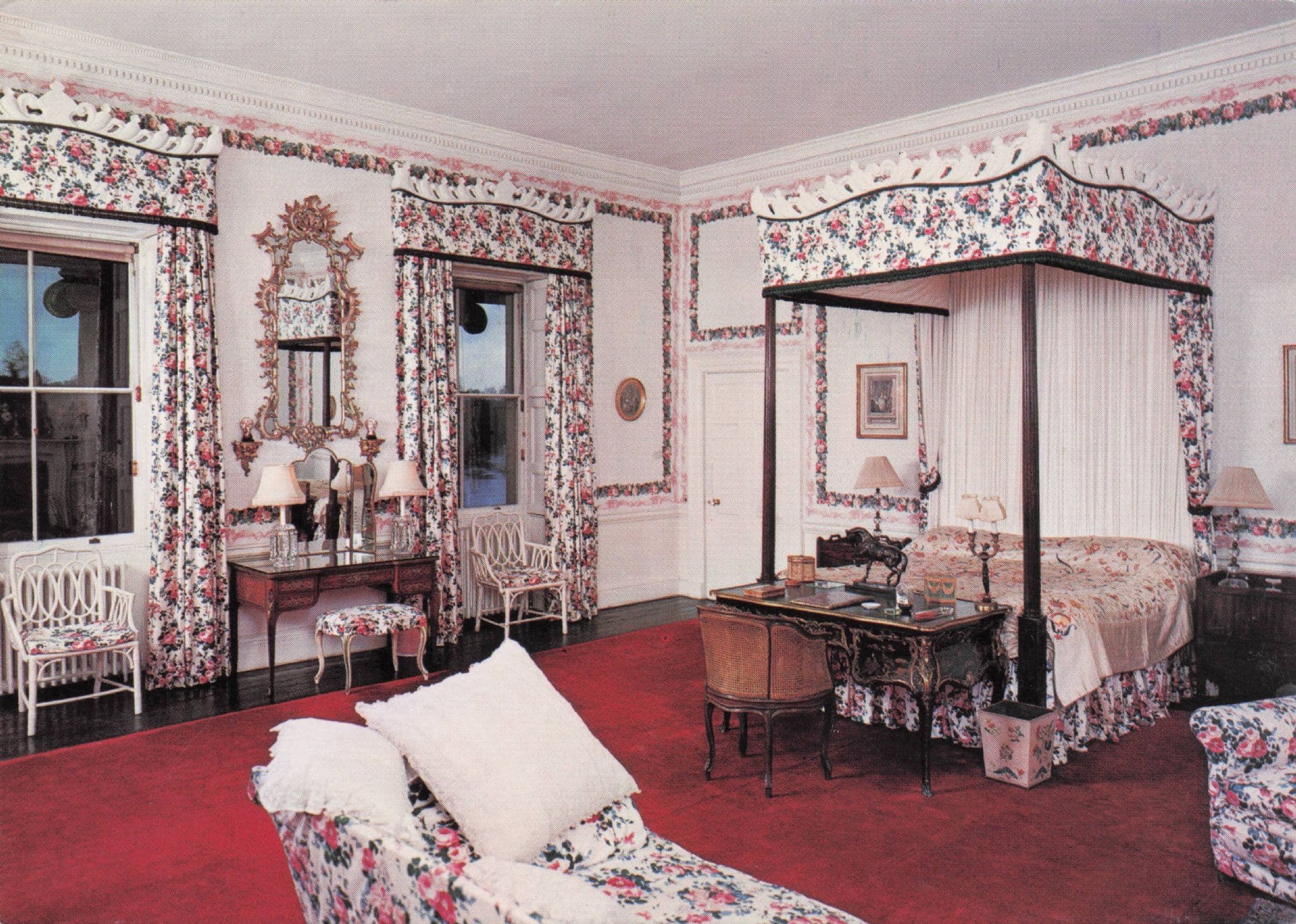 Lord Mountbatten of Burma Bedroom Romsey Hampshire Postcard