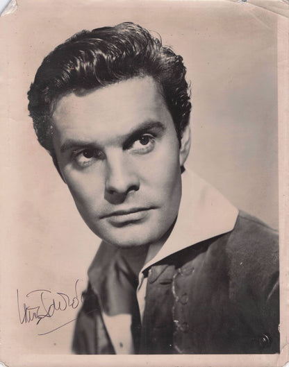 Louis Jourdan James Bond Octopussy Film Antique 10x8 Hand Signed Photo