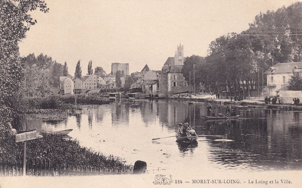 Lovers In Rowing Boat in Moret Sur Loing French Old Postcard
