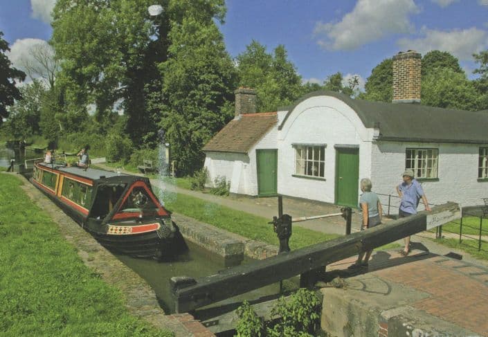 Lowsonford Lock on the Stratford-on-Avon Canal Postcard