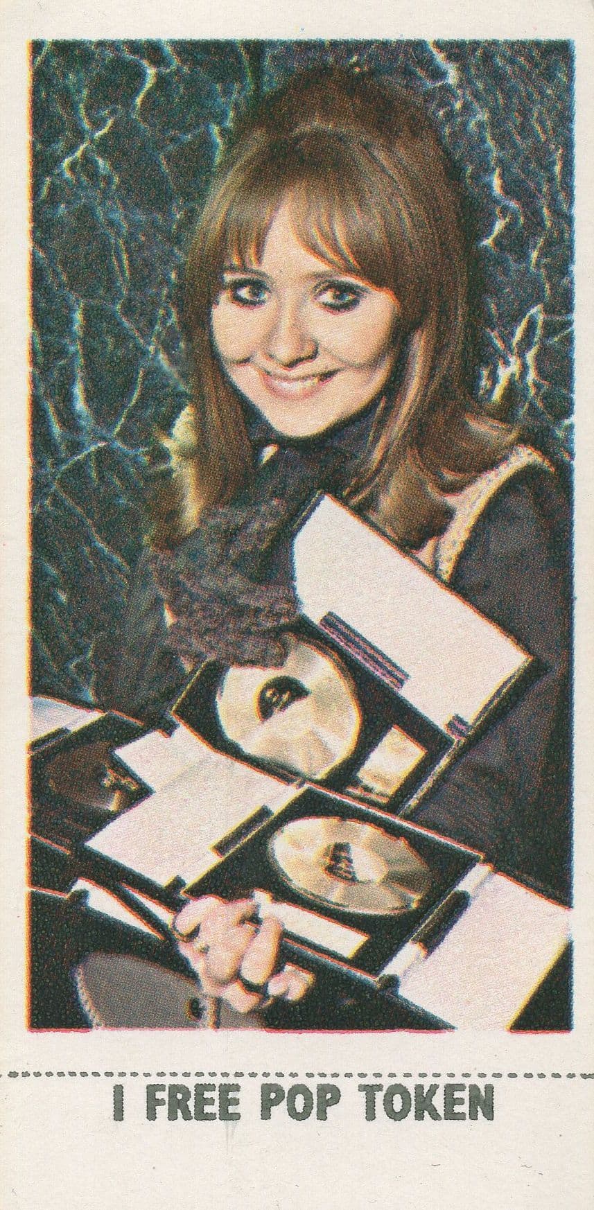 Lulu Pop Stars Rare 1960s Ice Cream Cigarette Photo Card