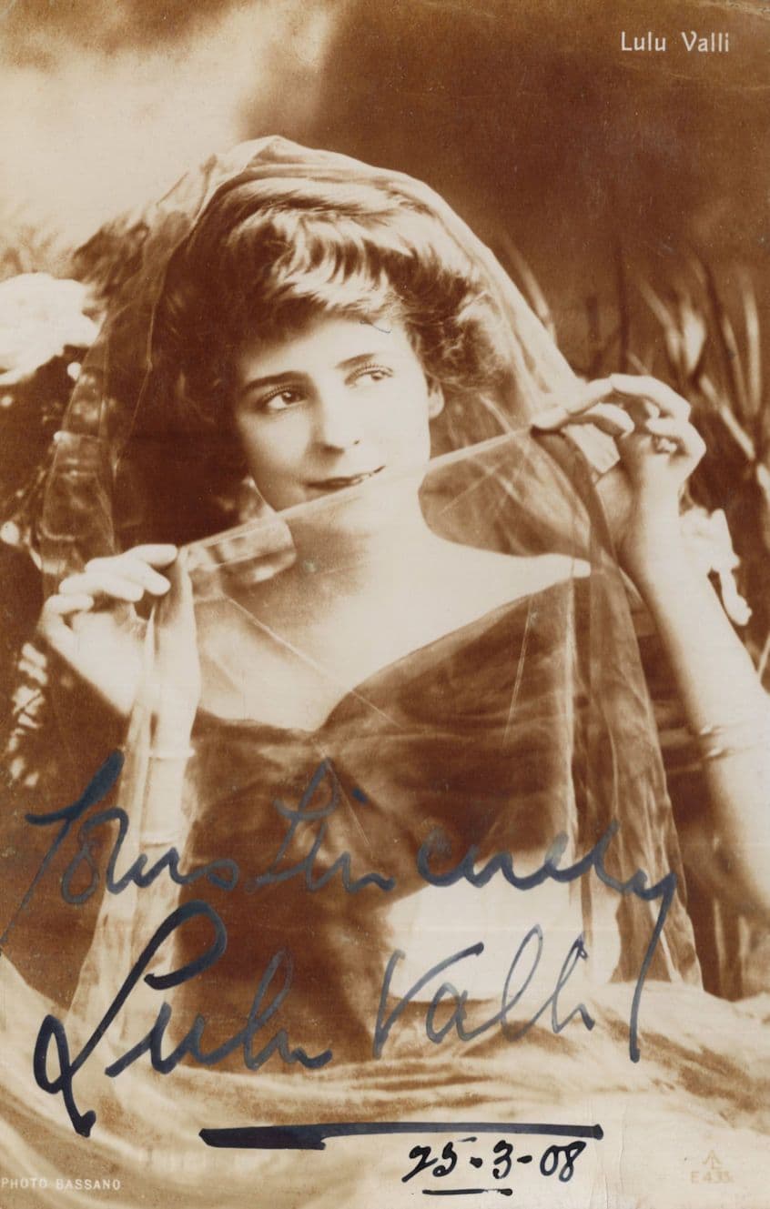 Lulu Valli Edwardian Actress Antique Hand Signed RPC Photo Postcard