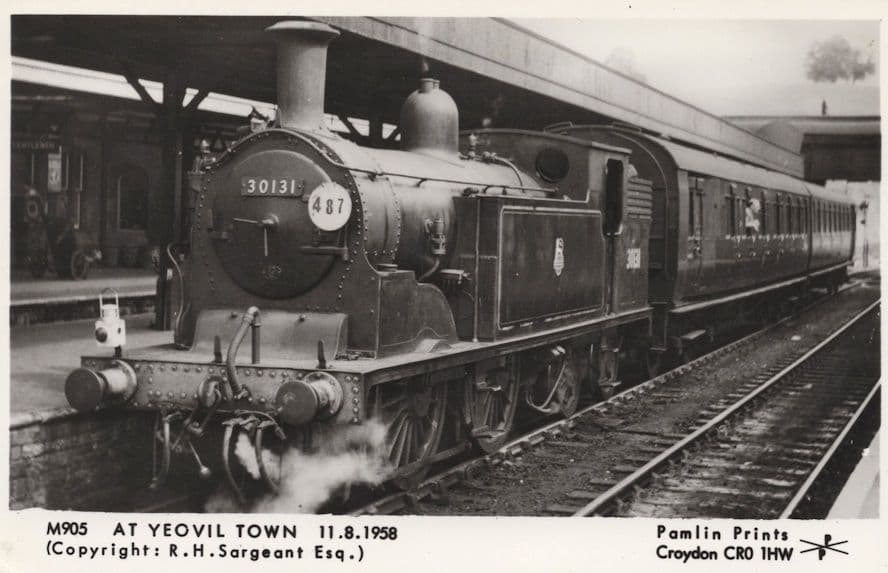 M905 At Yeovil Town 11. 8. 1958 Railway Station Postcard