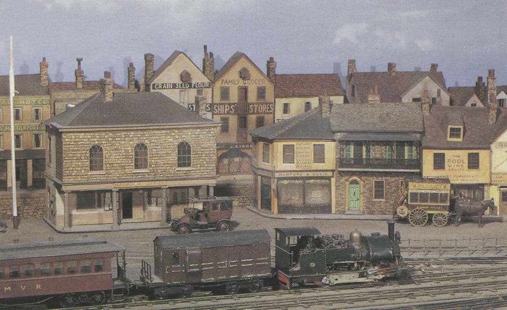 Madder Port Harbour Office Model Railway Postcard