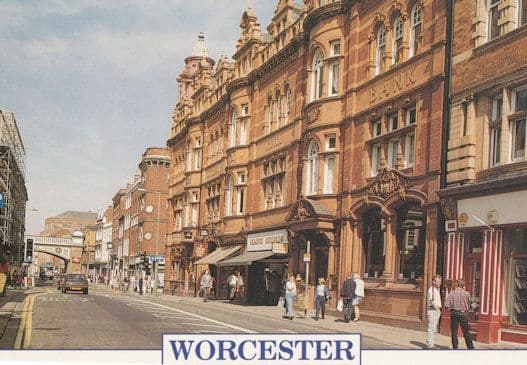 Magpie Records Worcester LP & Music Shop Postcard