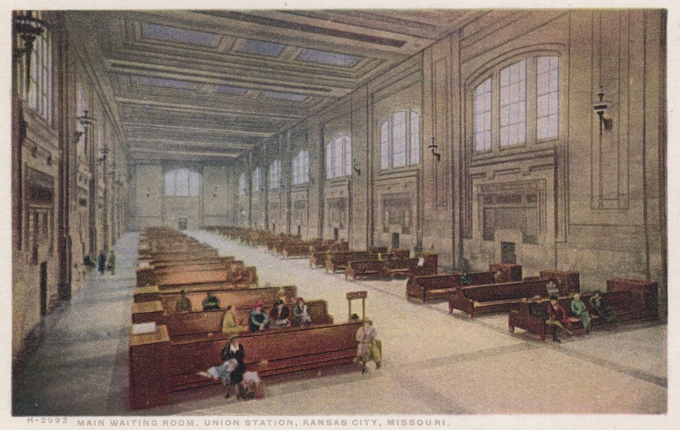 Main Waiting Room Union Station Kansas USA Interior Old Postcard