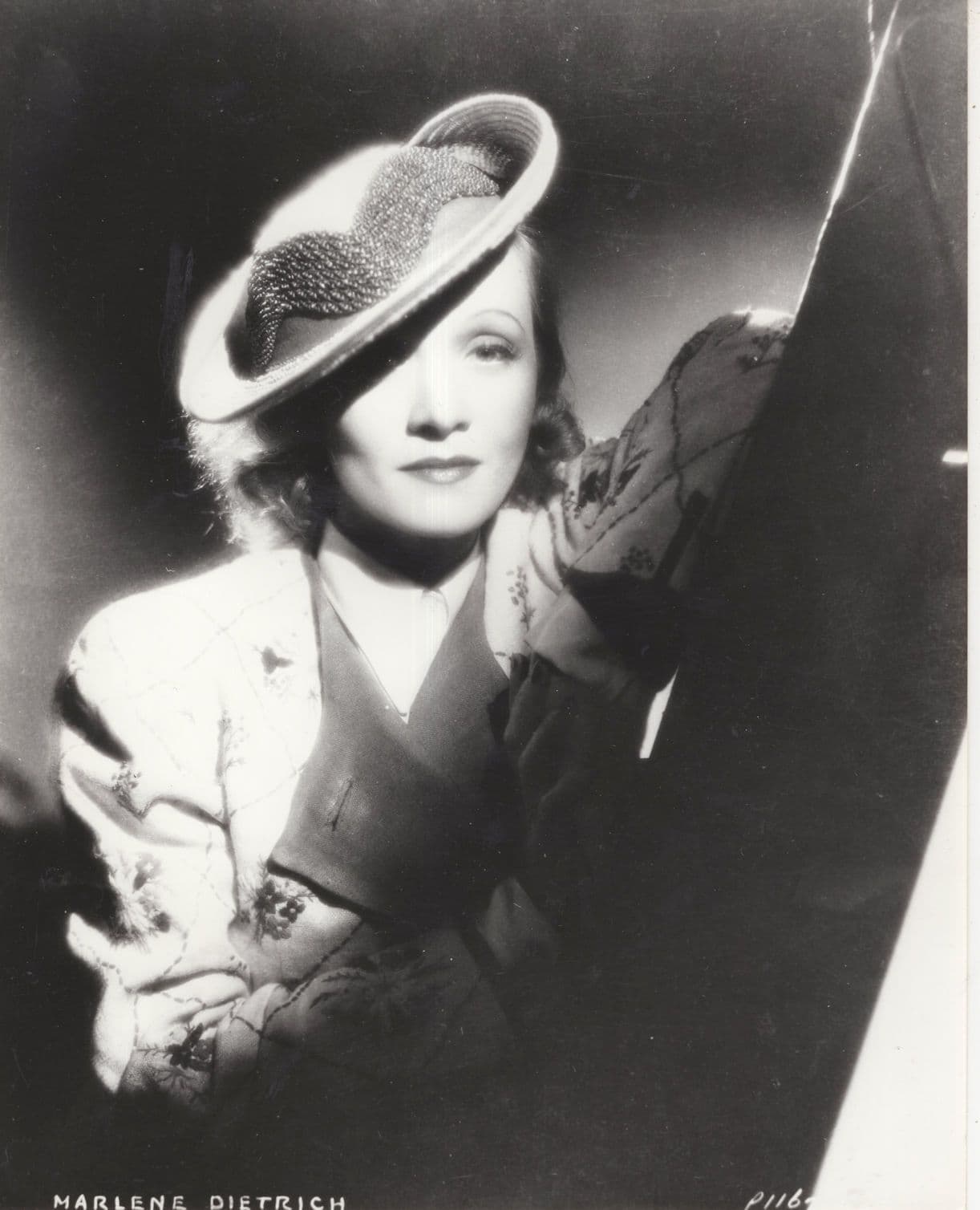 Marlene Dietrich Stunning London Rare Photo Archive 10x8 Print