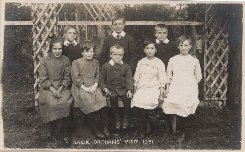 Masons Masonic Buffaloes Orphans Orphanage Visit 1921 Old Postcard