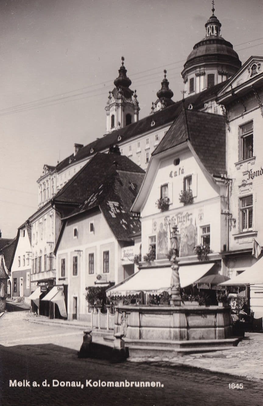 Melk Donau Kolomanbrunnen Austria Mint RPC Postcard