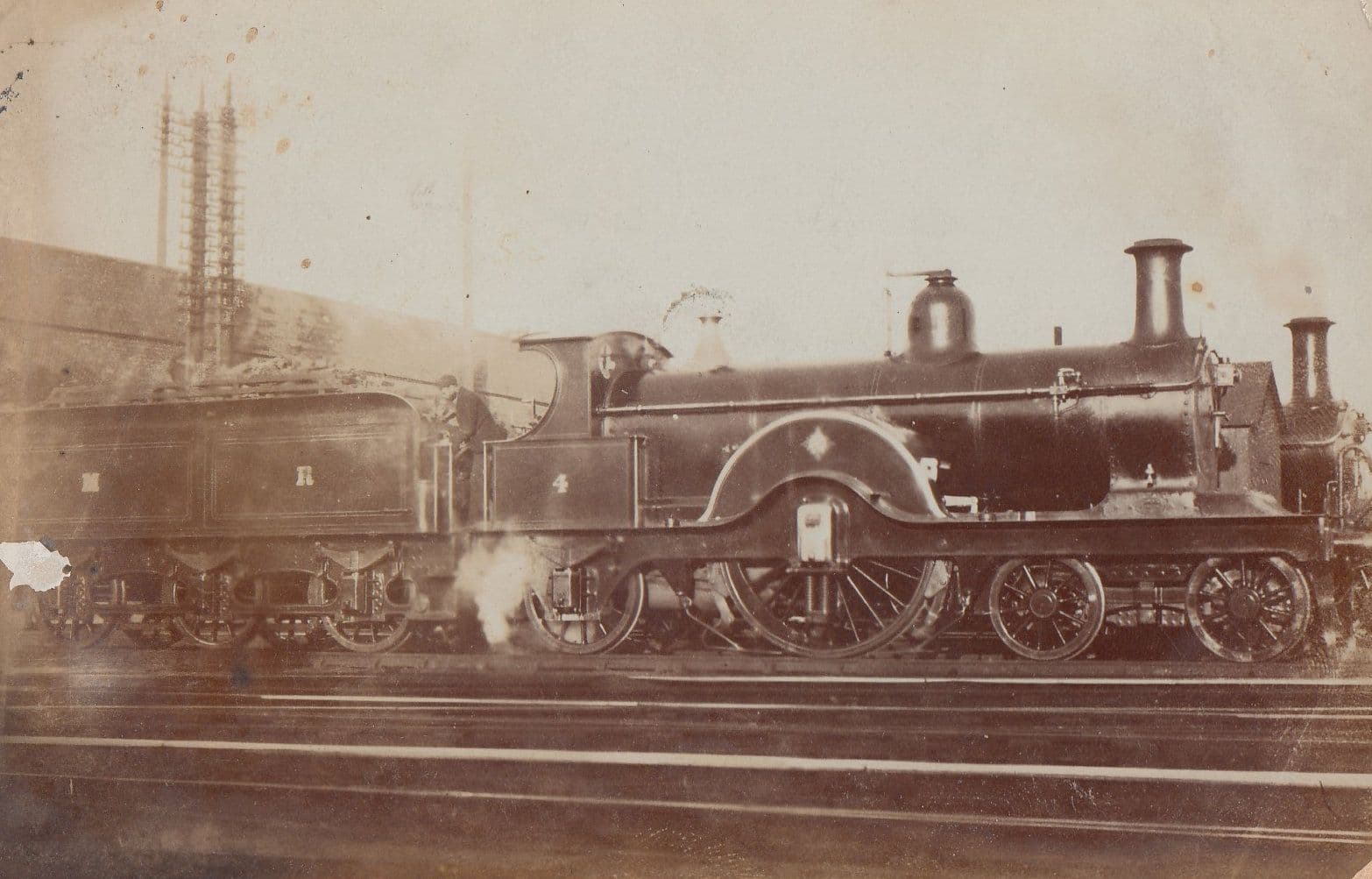Midland Railway Passenger Express Class 4-2-2- No 4 Spinners Train Old Postcard
